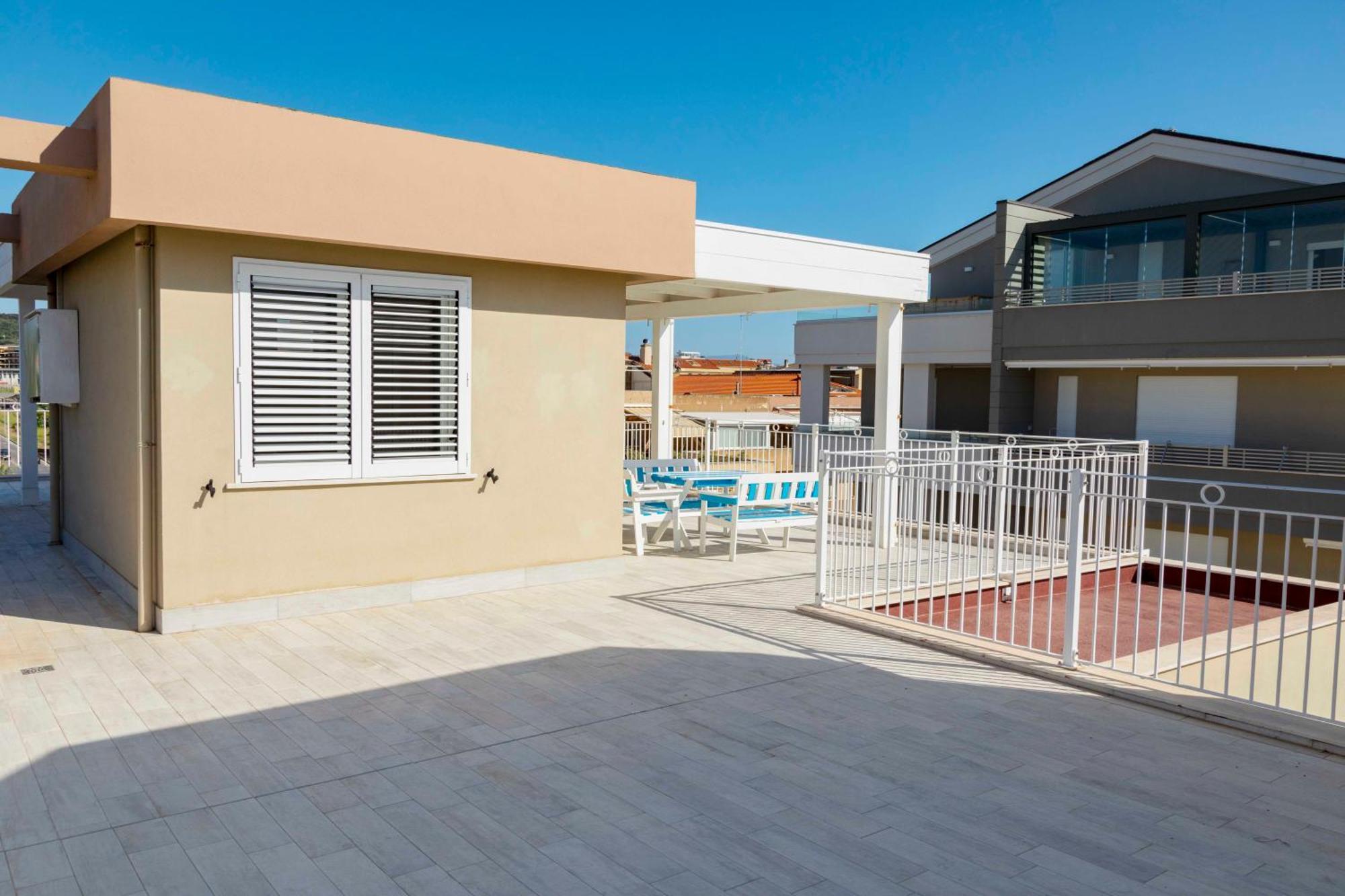 Lovealghero Stanze In Attico Vista Mare المظهر الخارجي الصورة