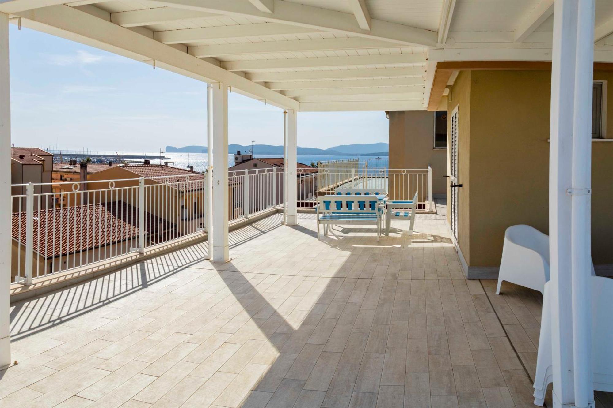 Lovealghero Stanze In Attico Vista Mare المظهر الخارجي الصورة